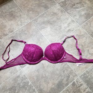 Victoria's Secret Sexy Tee Lace Push Up Bra 34 B **NEW WITH TAGS**